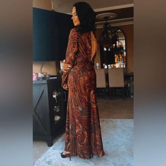 Zara satin printed long sleeve dress - Picture 4 of 14